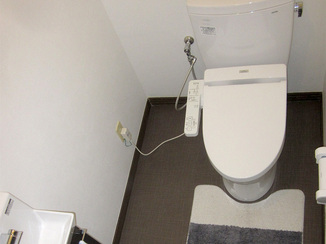 トイレリフォーム 大きかった手洗器をコンパクトにしたトイレ
