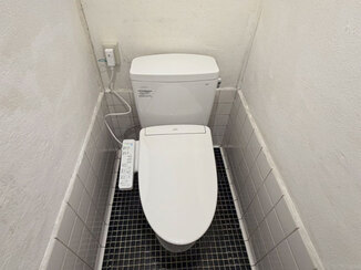 トイレリフォーム コンパクトで清掃性が上がったトイレ